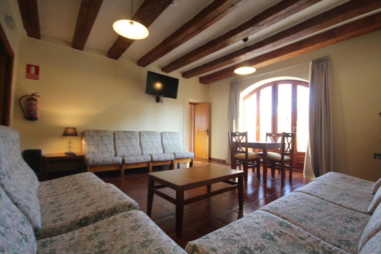 Hostal Centre Del Montsec Llimiana Экстерьер фото